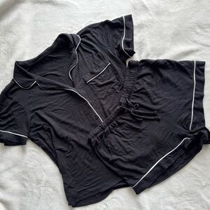 Auden Black Short Sleeve Pajama Set with White Piping